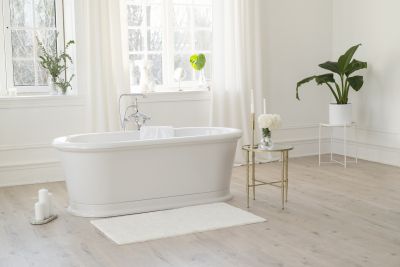 Corner Soaking Tub